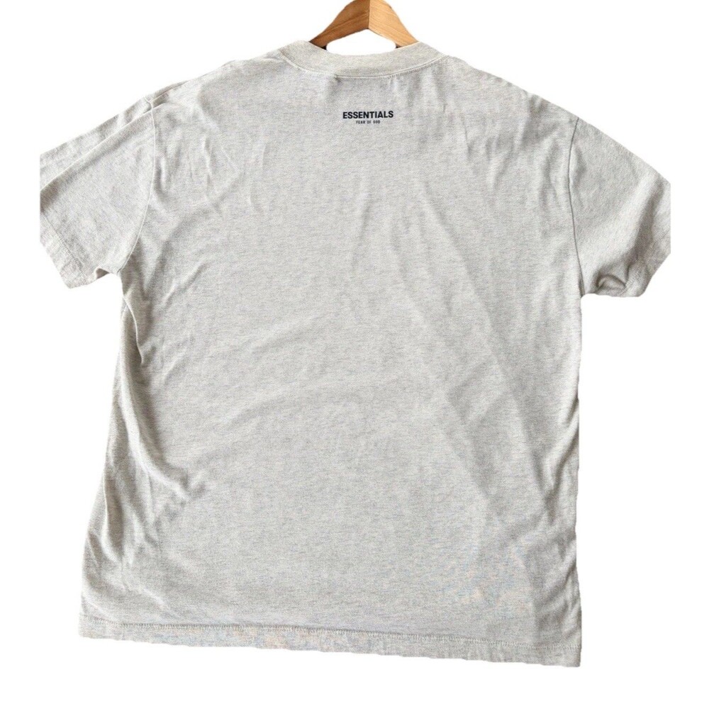 Fear Of God ESSENTIALS Tee Shirt Mens Small Oatmeal Minimal Streetwear
